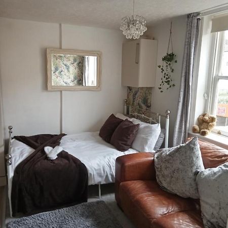 Little Dorrit Studio Flat 5 Rochester Me1 1Xz Strood Kültér fotó